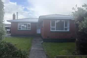 8 Stuart Street, Mataura