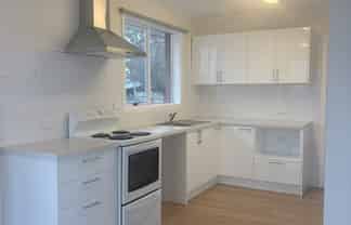 8 Stuart Street, Mataura