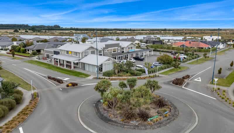 8 Tahuna Street, Pegasus