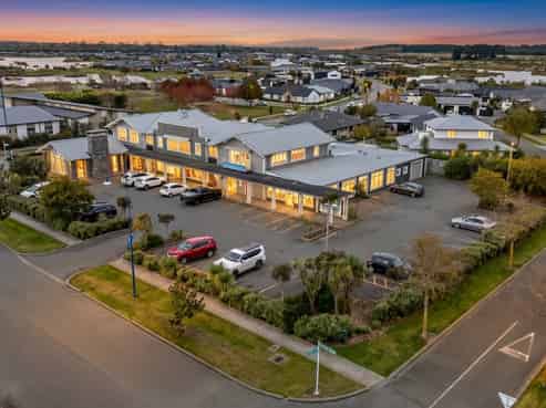 Office/Retail in the Heart of Pegasus
