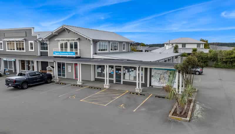 8 Tahuna Street, Pegasus