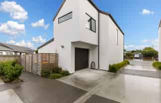 1/4 Gilberthorpes Road, Hornby