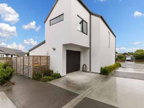 1/4 Gilberthorpes Road, Hornby