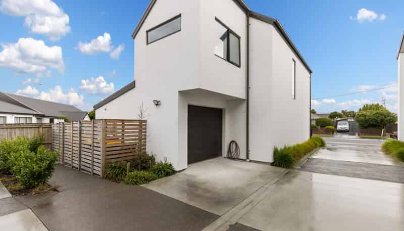 1/4 Gilberthorpes Road, Hornby