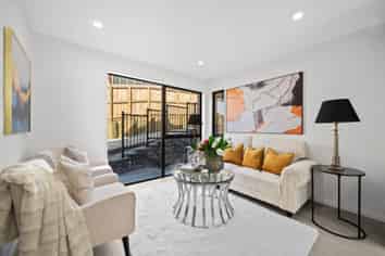 7B Maroubra Place, Botany Downs