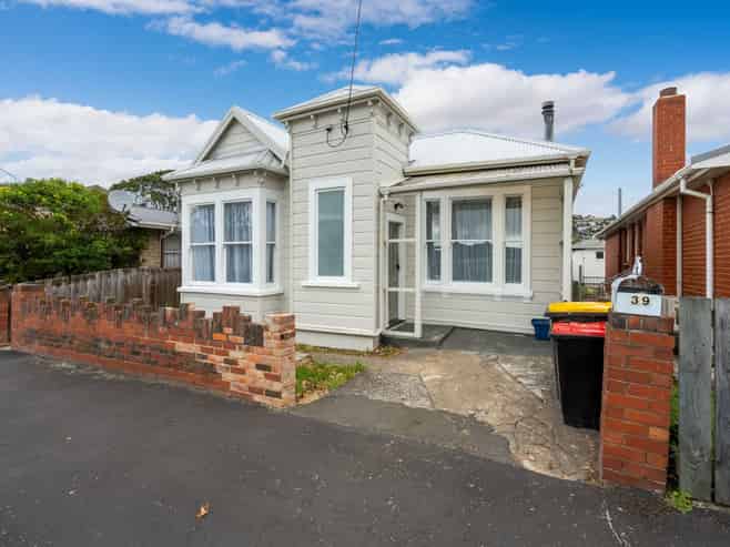 39 Helena Street, Forbury