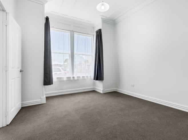 39 Helena Street, Forbury