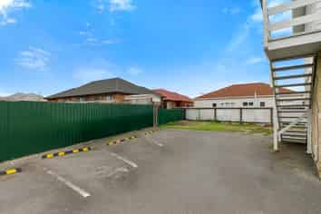 121-123F Bell Road, Waiwhetu