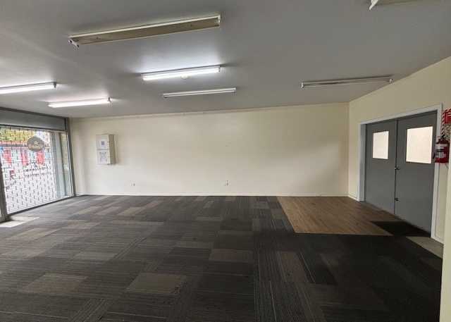 409 Worcester Street, Linwood