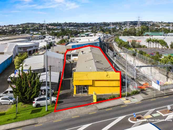NEW LYNN STANDALONE FREEHOLD - ITS NO.1!
