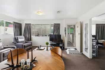 27A Barron Crescent, Fenton Park