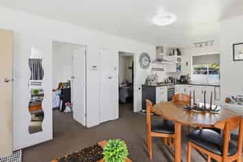27A Barron Crescent, Fenton Park