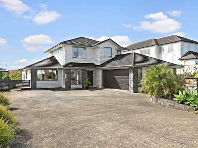 4 Scout Way, Millwater