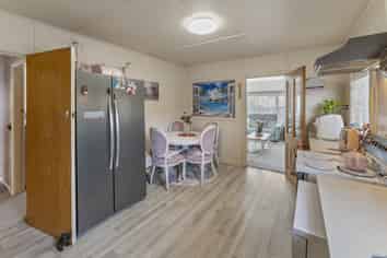 1/18 Fergusson Street, Stoke