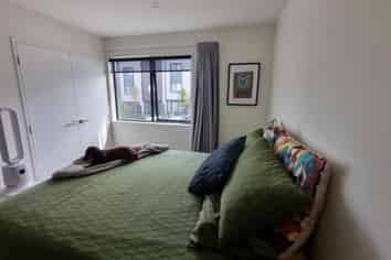 Auckland - Address withheld