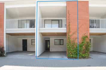 Unit 4/5 Dyer Street, Whitiora
