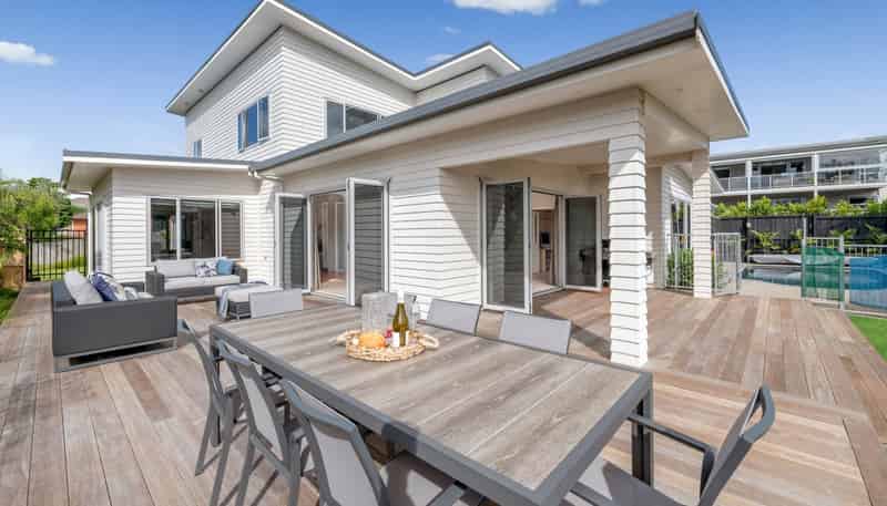12 Liberty Crescent, Beachlands