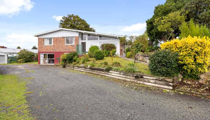 300 Malfroy Road, Pomare