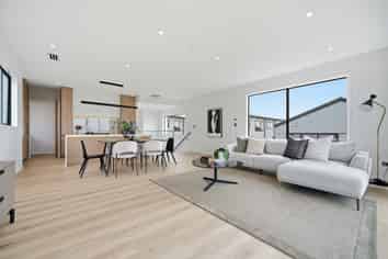 3 Makumaku Place, Long Bay