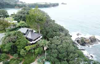 34 Harbour View Road , Leigh