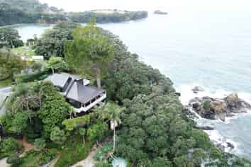 34 Harbour View Road , Leigh