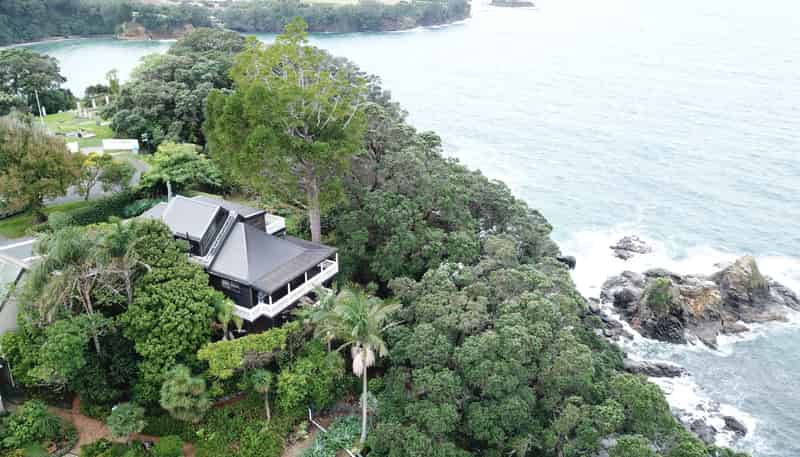 34 Harbour View Road , Leigh