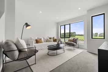 33/17 Rocky Road, Huntington