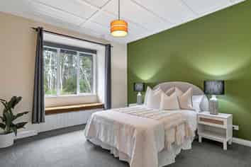 33 Baring Terrace, STRANDON