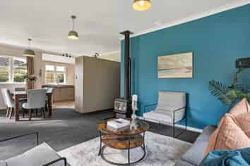 33 Baring Terrace, STRANDON