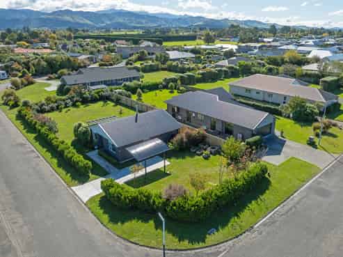 3A Endelave Way, Carterton
