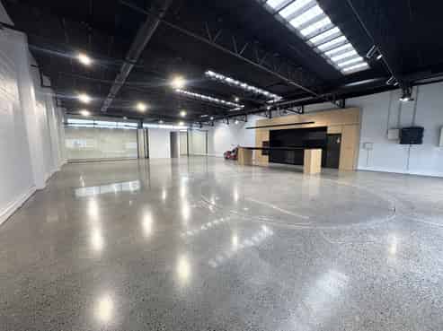 Refurbished Newmarket Standalone