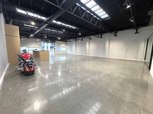 Refurbished Newmarket Standalone