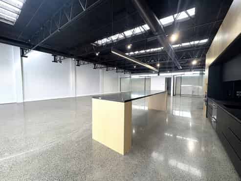 Refurbished Newmarket Standalone