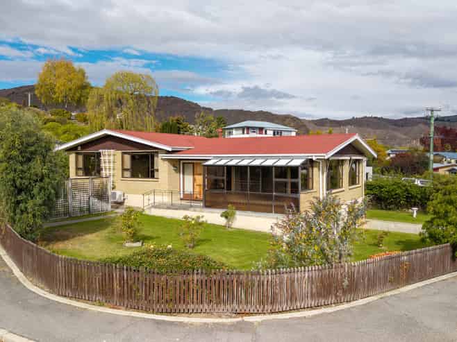 17 Fox Street, Alexandra