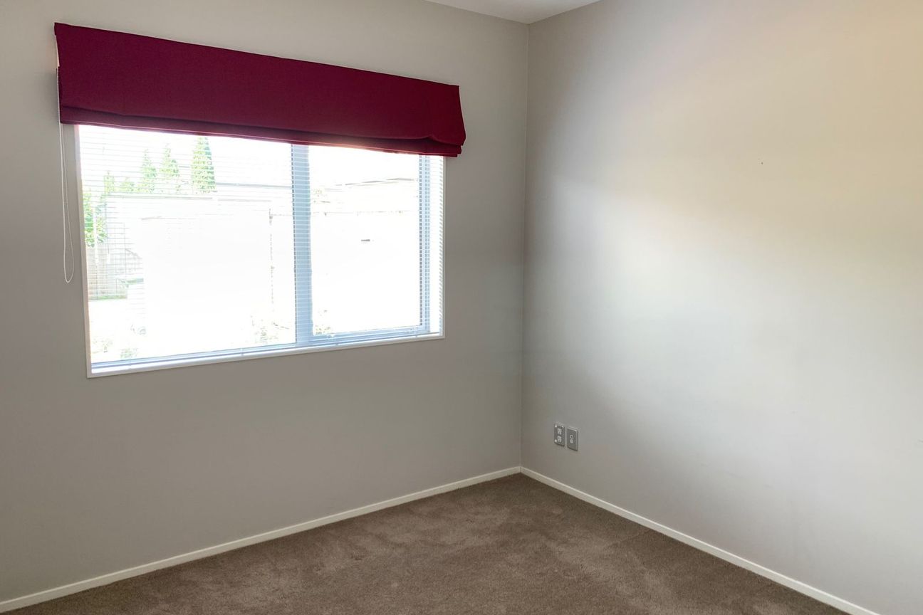1-Bedroom Unit with Large Living - Fler