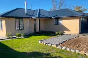 17 Bowen Street, Rakaia