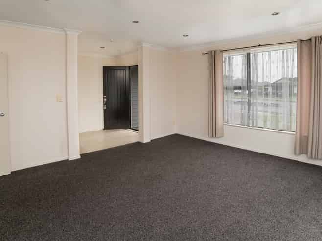 7 Tulip Drive, Cambridge