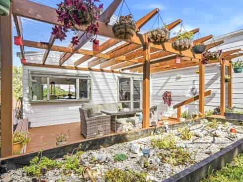 18A Spencer Road, Pinehill
