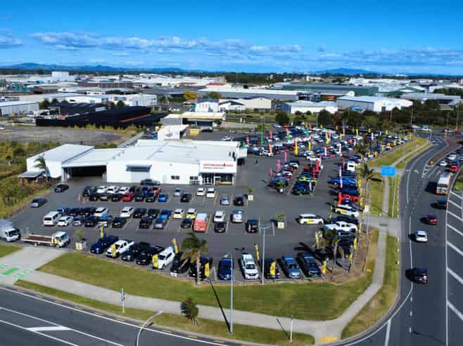 High Profile Corner - Premier Investment 