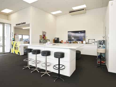 High Profile Corner - Premier Investment 