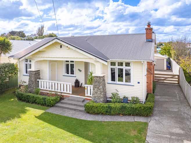 20 College Street, College Estate