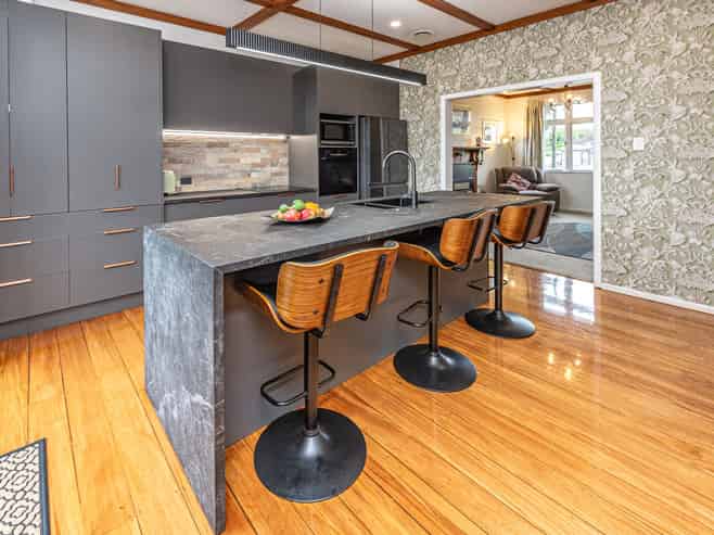 20 College Street, College Estate