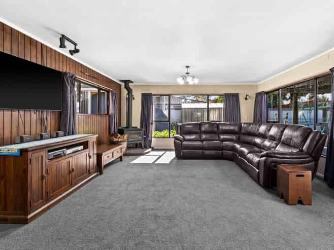 7 Dundee Drive, Flaxmere