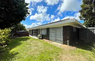 2/8 Parera Place, Papatoetoe