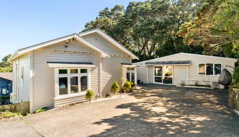 70 Woodward Road, Mount Albert