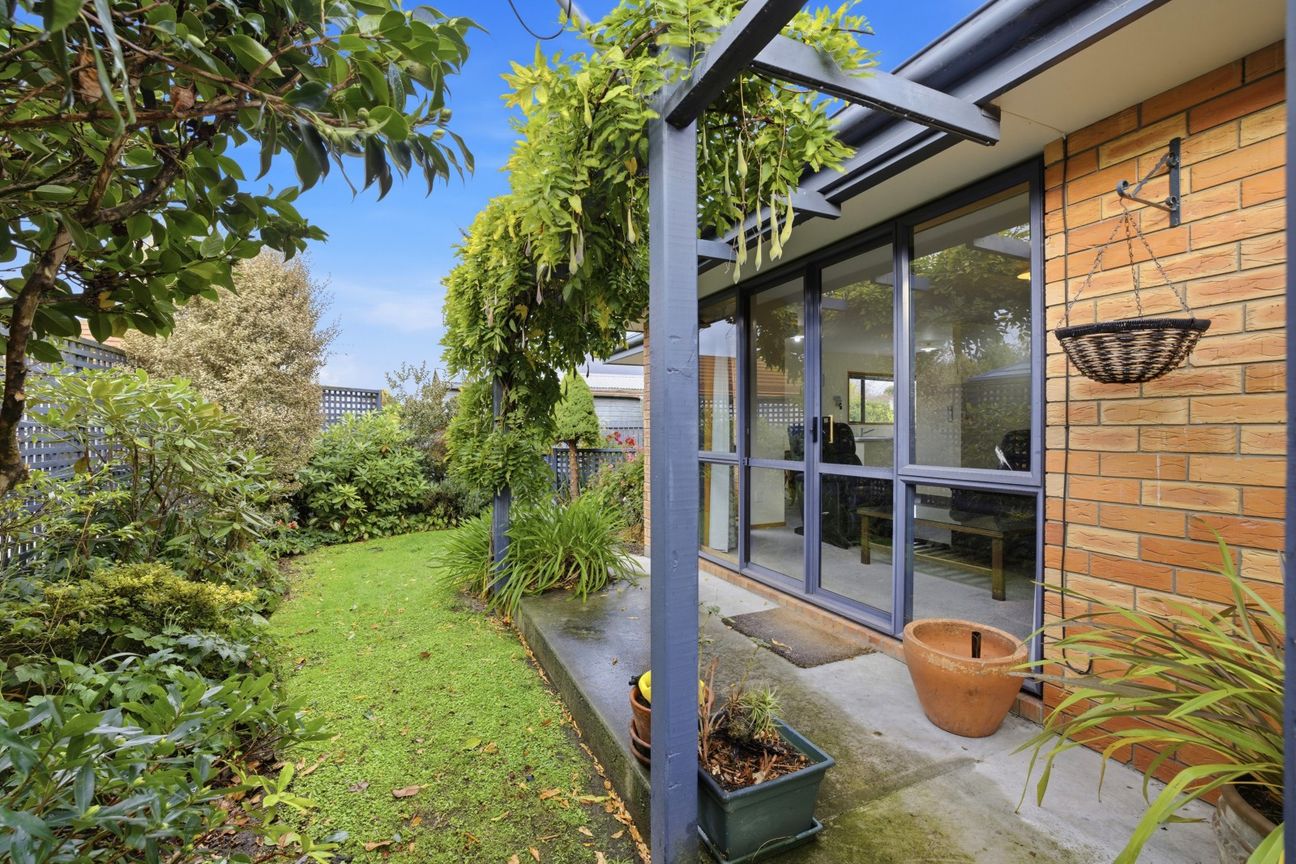 A Smart Start or Stress Free Downsize - Ansicht 2