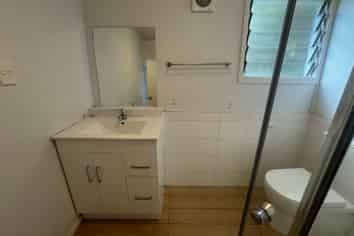 Auckland - Address withheld