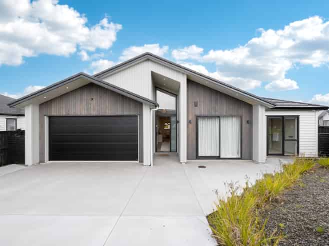 3 Houpuni Road, Milldale