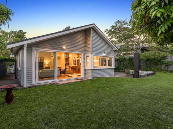 37 Kensington Avenue, Mount Eden