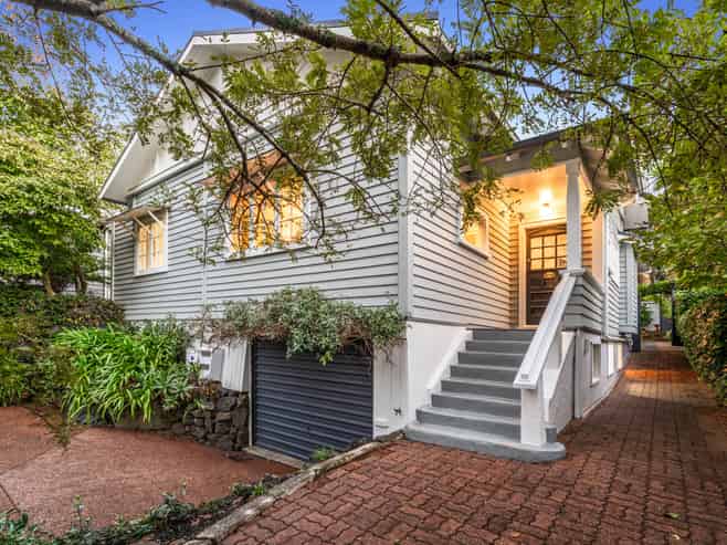 37 Kensington Avenue, Mount Eden